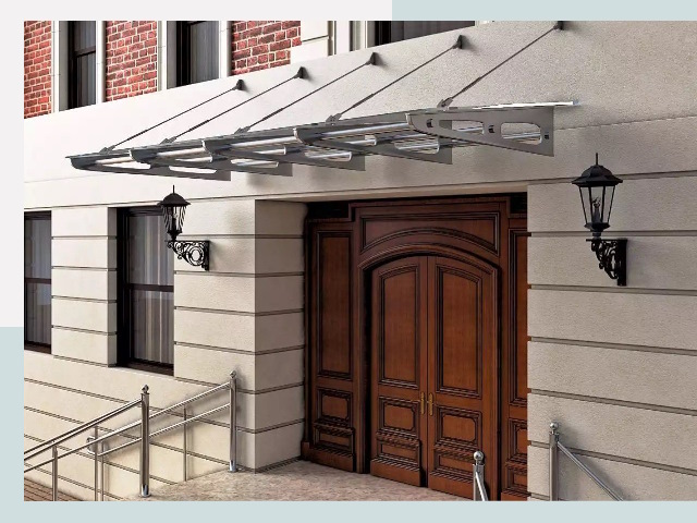 Металлические козырьки от 620 руб. в Иваново